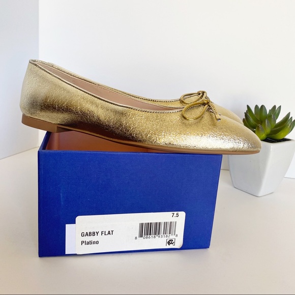 •STUART WEITZMAN• Gabby Gold Leather Ballet Flats - Picture 13 of 16